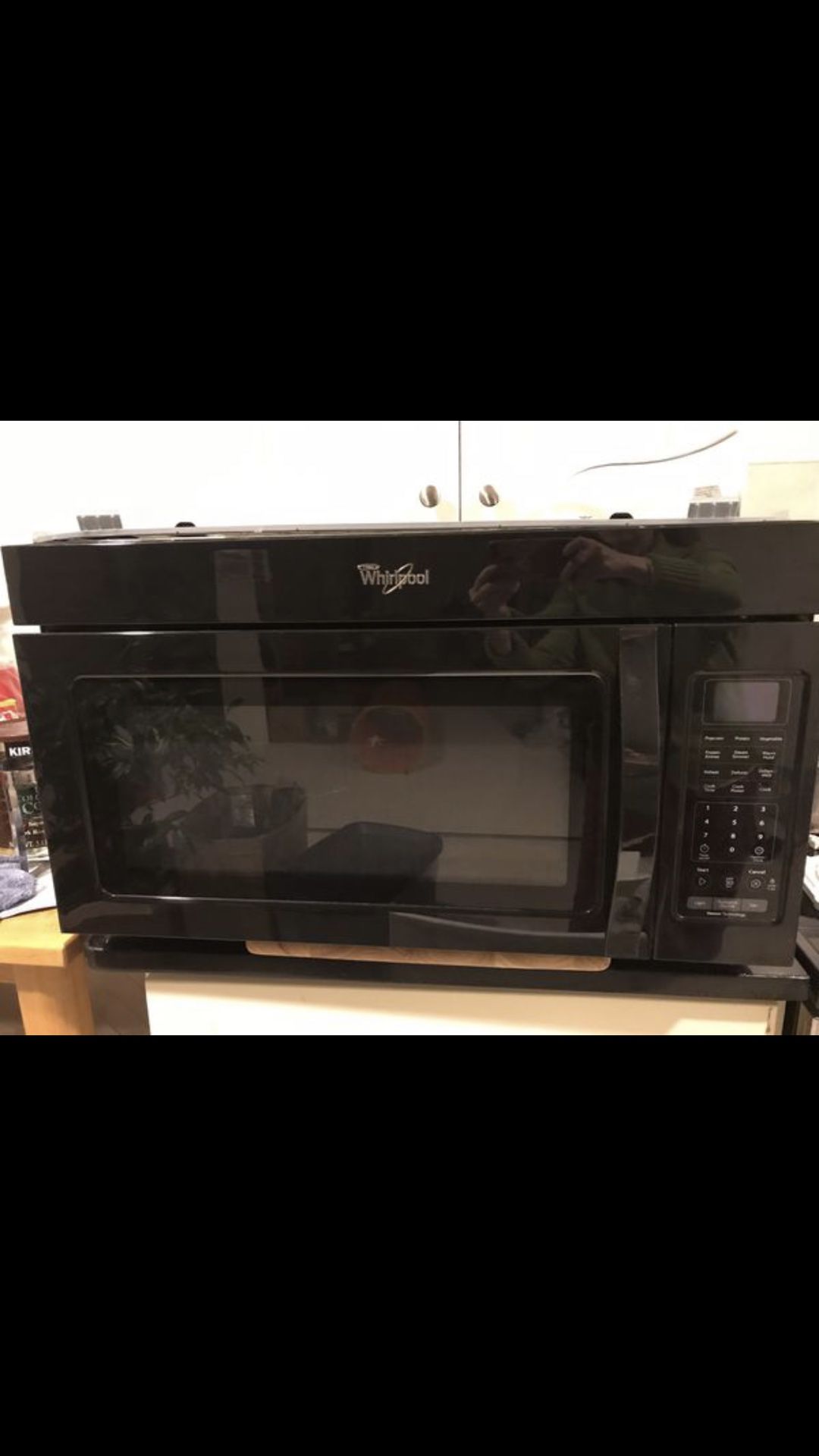 1.9 cu. ft. Capacity Steam Microwave With Sensor Cooking