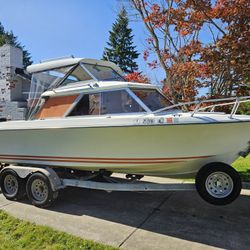 Classic 1978 Glasply 21'