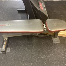 Weight Bench 