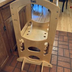 Learning Tower Kitchen Helper