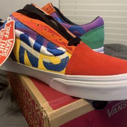 Size 9.5 Men’s Vans 