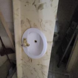 VANITY COUNTER TOP 5 FEET