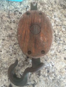 Vintage Upton Walton pulley