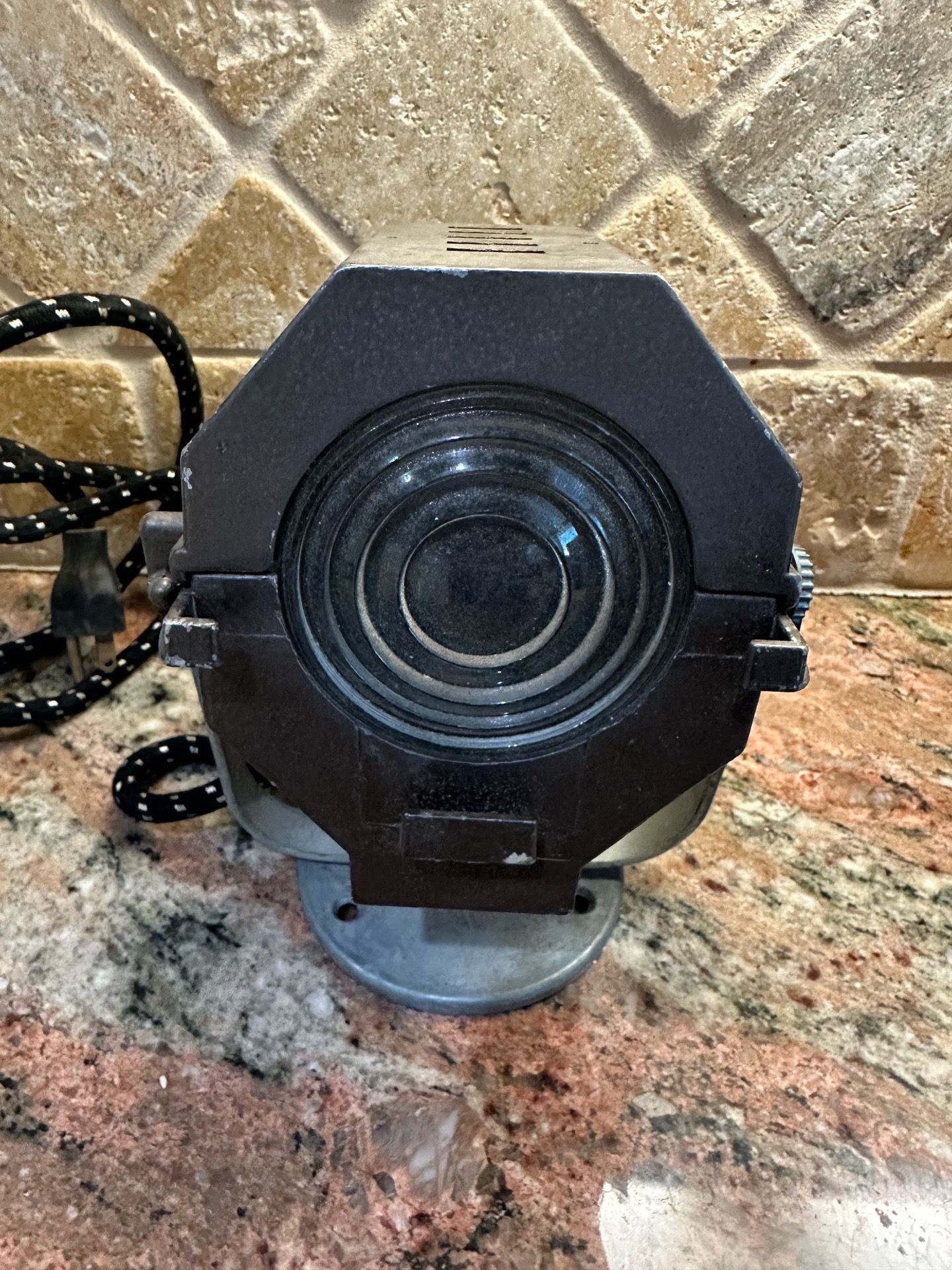 Vintage 1960's brown 6” Fresnel Metal Stage Light /Bedside Lamp Working