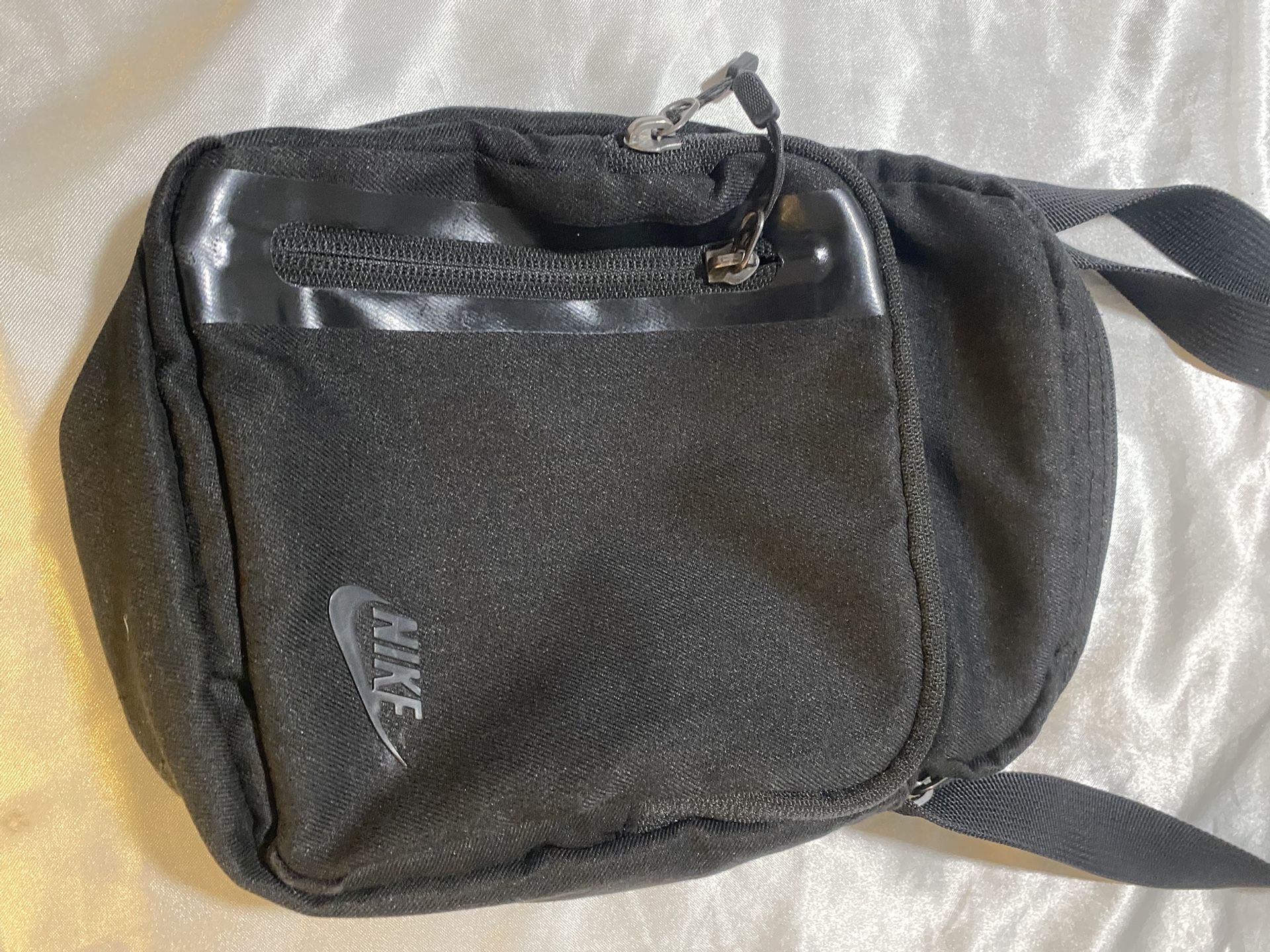 Nike Air Cross Body Bag