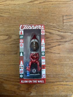 Clippers Kawhi Leonard Christmas Bobblehead!