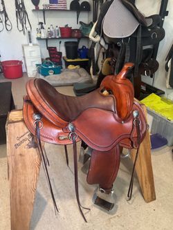 Circle Y Saddle