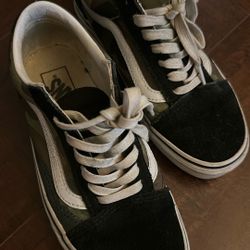 Shoes - Vance. Us Men Size 5/Women 6.5