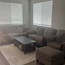 Ashely Furniture Living Room 7 Piece Set