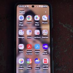 Motorola Razr, 2025 Cell Phone