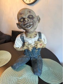 Halloween prop