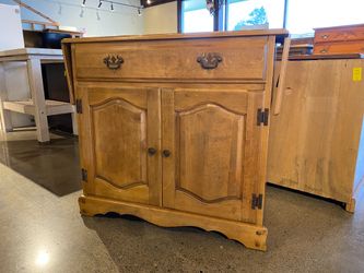 Colonial Style Double Drop Leaf Buffet