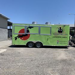 Food Trailer 