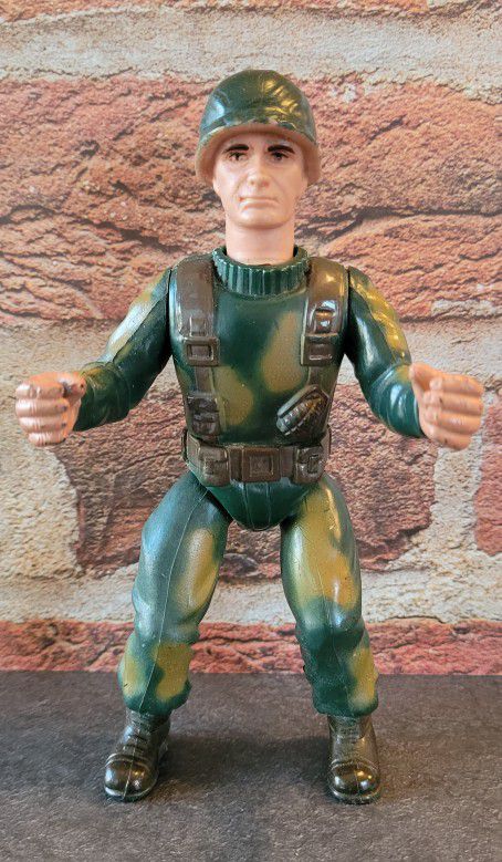 Vintage 1983 REMCO Team Army Action Figure Toy Soldier