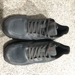 Men Gym Shoes 