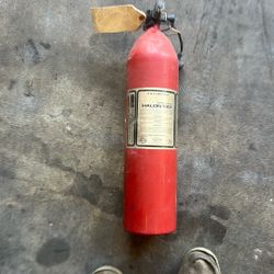 Halon automatic fire extinguisher