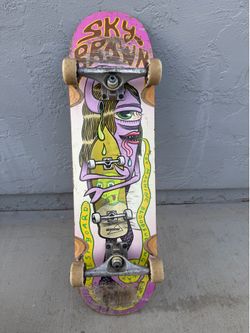 Skateboard