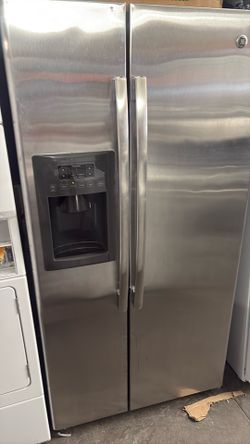 Side By Side Refrigerator 