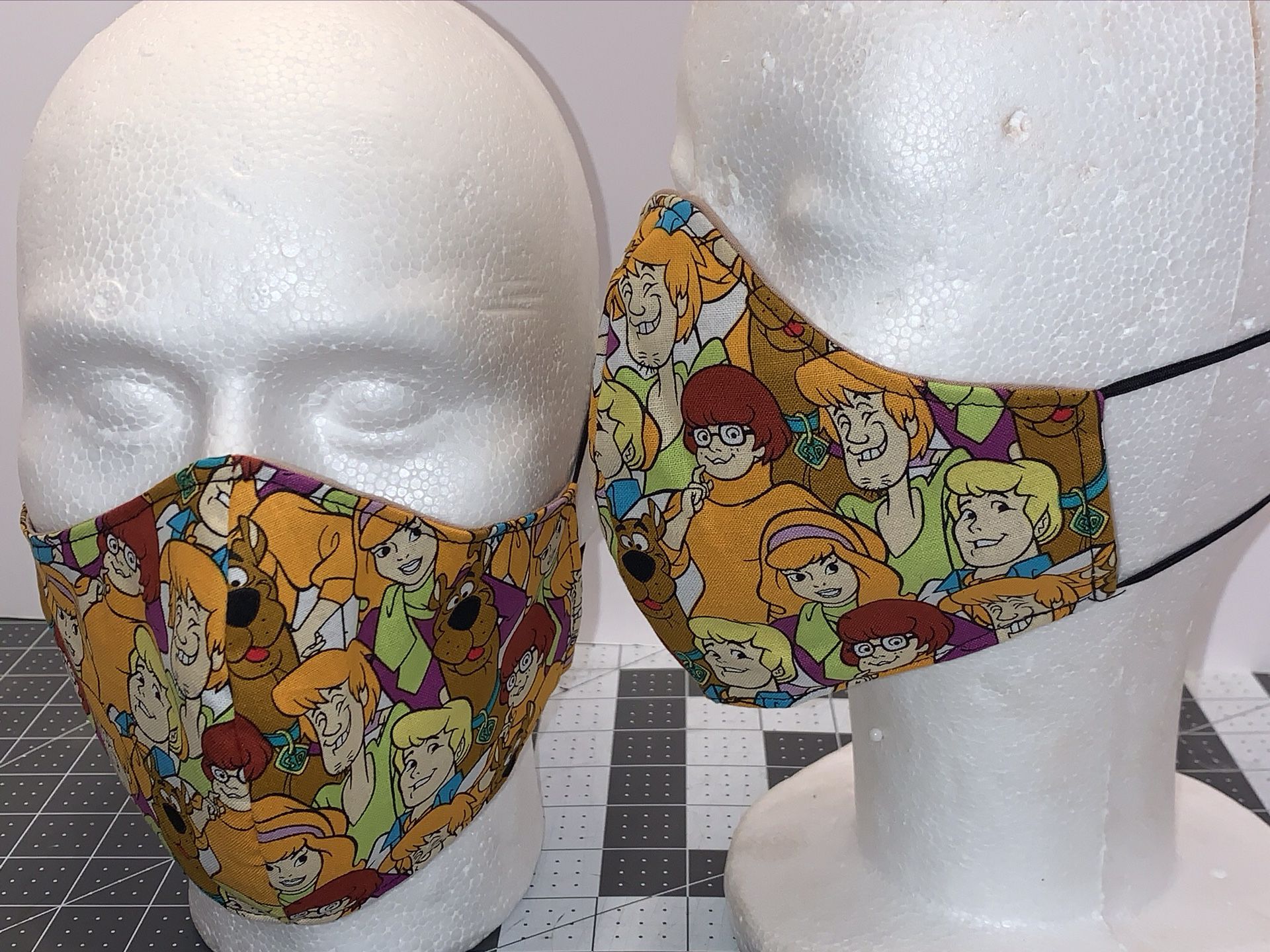 4 Scooby Doo - Reversible & Reusable Mask