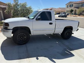 2005 GMC Sierra