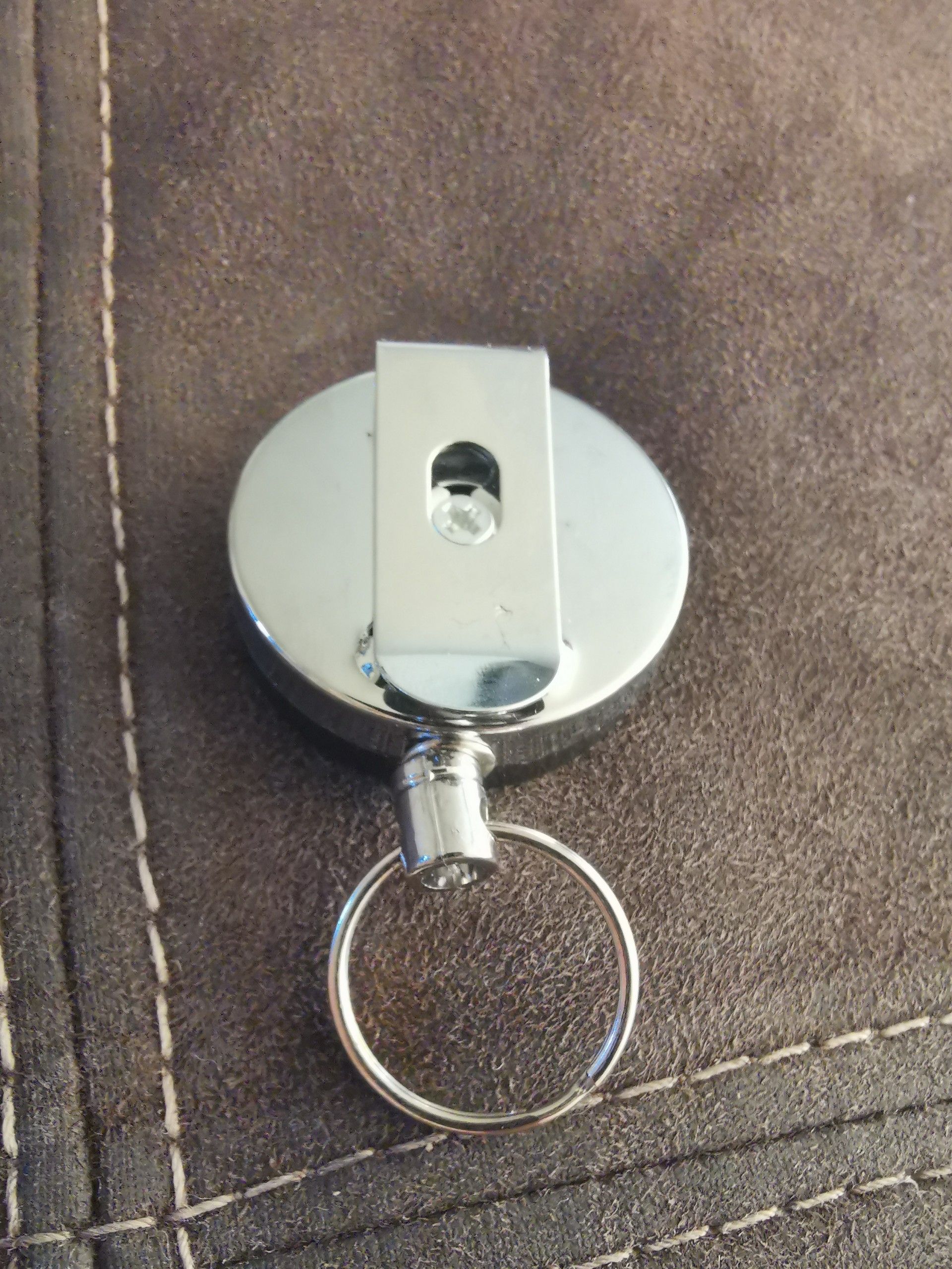 Retractable chain key ring for men
