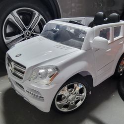 Kid's MB GLA 250 4 MATIC