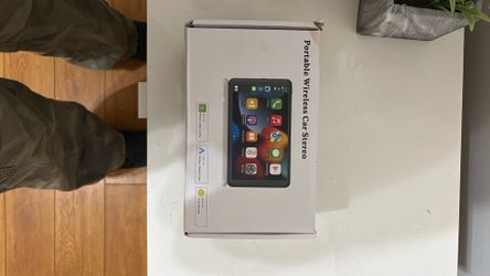 CarPlay Stereo With Back Up Camera