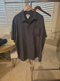 Men's size 2XL shirt EUC