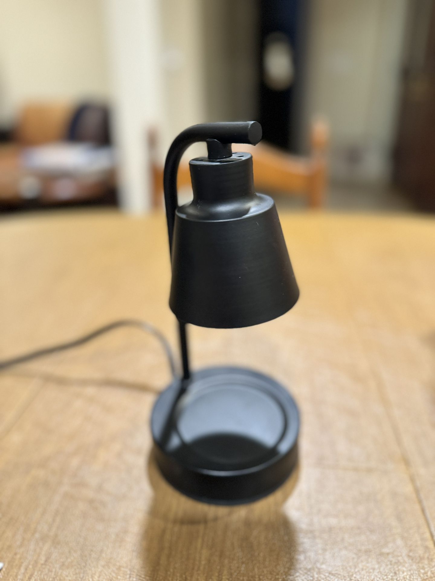 Winter Cabin Candle Warmer Lamp