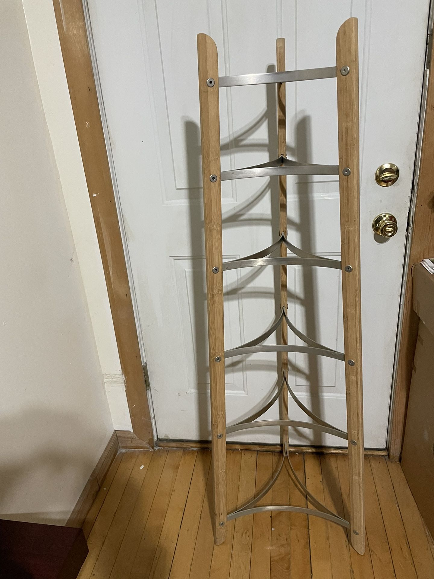 Vertical Cookware Rack Stand