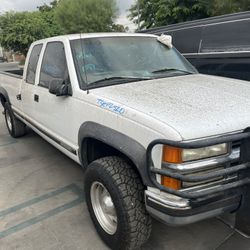 1998 OBS Chevy Truck 2500 For Parts Only