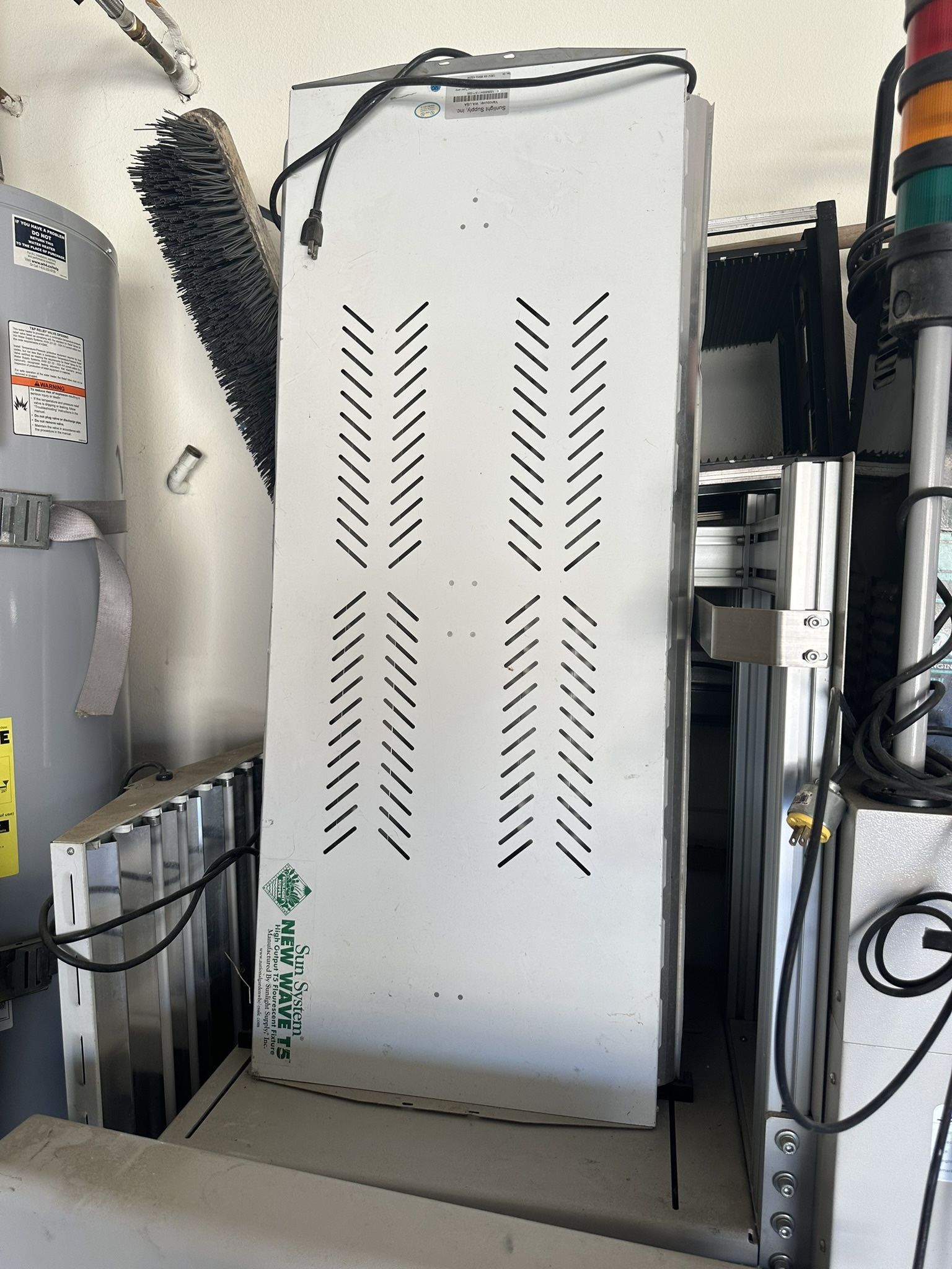 Hydroponics Growing System Tons Of Stuff Included