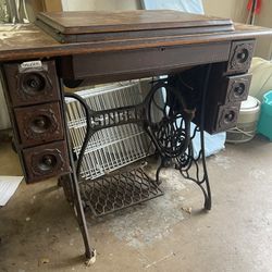 Vintage Sewing Machine - ONLY $125