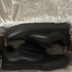 Black Knu School Vans 