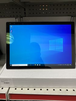 Surface pro 5 8gb 256ssd i5 windows 10 pro new open box !!