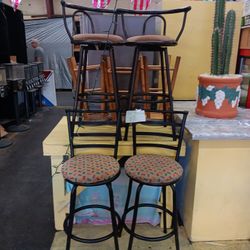 4 Chairs