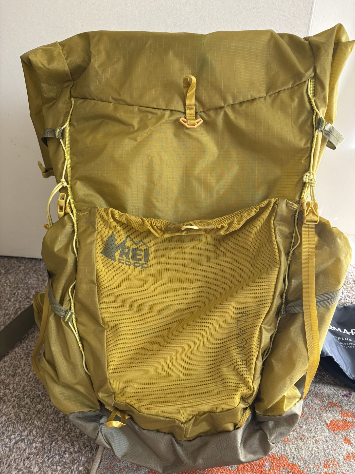 REI Co-op Flash 55 Women’s Pack  ,  NWT!!’