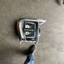 2021-2023 Ford Raptor Grill And Headlight