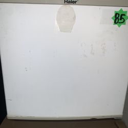 White Haier Mini Refrigerator 