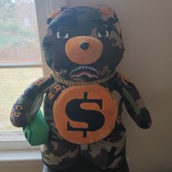 Spray Grounds Money Bear Bookbag (Camo). Limited Edition