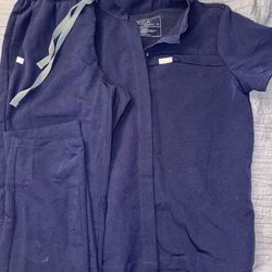 XS Women’s FIGS Scrubs Set