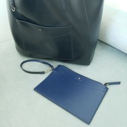 Travanti Huge Tote Bag Black Blue With Matching Accessory 