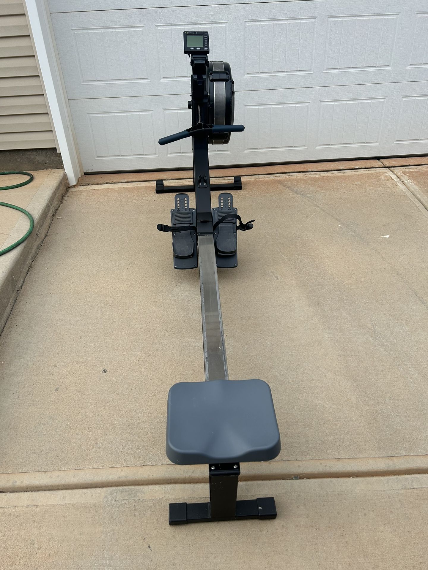 BLACK CONCEPT2 ROWERG ROWER - PM5