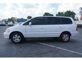 Minivan Honda! 170000 miles runs perfect.