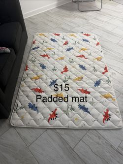 Padded kids mat