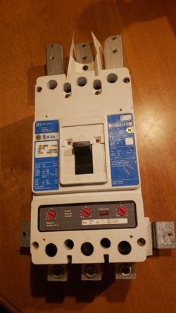 Eaton Cutler Hammer Dk3400w 3 Pole 400 Amp 240 V Type Dk Circuit