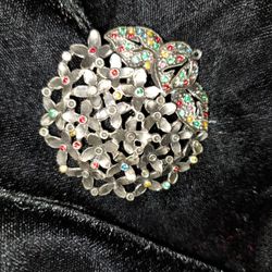 Dazzling Multi Colored Stone Pendant