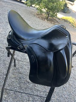 Schleese Link II English Saddle