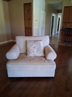Oversized Chair