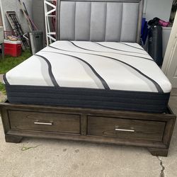 Queen bedroom set